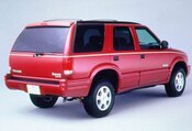 1996 Oldsmobile Bravada Lifestyle: 2