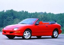1996 Pontiac Sunfire SE Convertible 2D