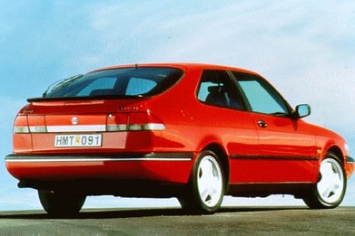 900 S Coupe 2D image