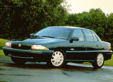 Buick Skylark Custom Sedan 4D