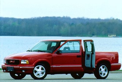 Sonoma Club Coupe Cab Pickup image