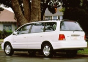 1997 Isuzu Oasis Lifestyle: 1