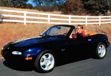 MX-5 Miata M-Edition Convertible 2D image