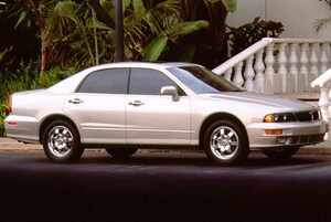 1997 Mitsubishi Diamante