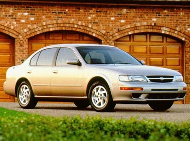 Maxima GLE Sedan 4D image