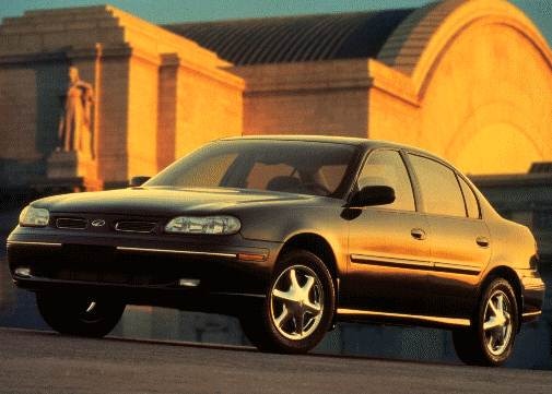 1997 Oldsmobile Cutlass Exterior: 0