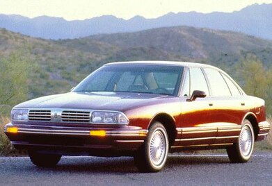 Regency Sedan 4D image