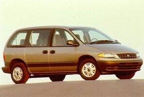 1997 Plymouth Voyager