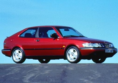 Saab 900 S Coupe 2D
