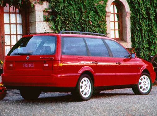 1997 Volkswagen Passat Exterior: 0