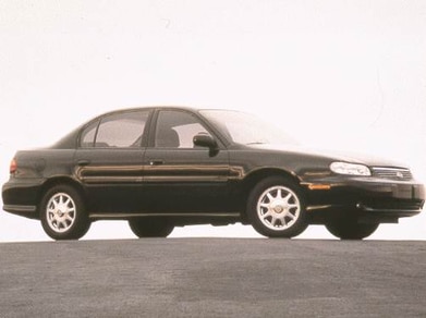 Malibu LS Sedan 4D image