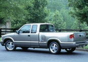 1998 GMC Sonoma Club Coupe Cab Lifestyle: 2