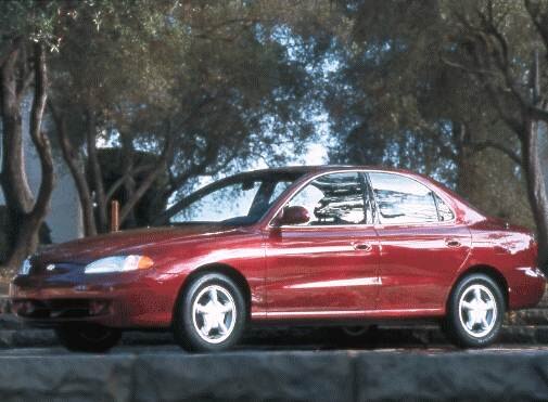 1998 Hyundai Elantra Exterior: 0
