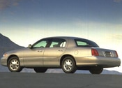 1998 Lincoln Town Car Lifestyle: 2
