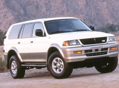 Montero Sport LS Sport Utility 4D image