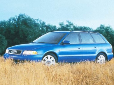 Audi A4 Avant Wagon 4D