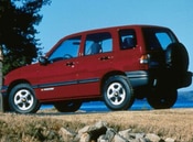 1999 Chevrolet Tracker Lifestyle: 2