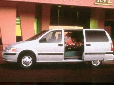 Venture Cargo Minivan image