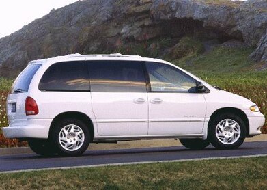 Caravan Passenger Minivan 4D image