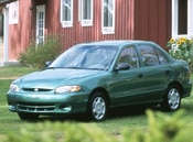 1999 Hyundai Accent Lifestyle: 2