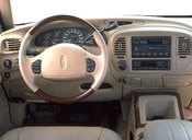 1999 Lincoln Navigator Lifestyle: 2