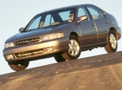 1999 Nissan Altima Lifestyle: 2
