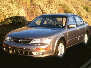 Maxima SE Sedan 4D image