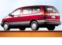 1999 Toyota Sienna CE Minivan
