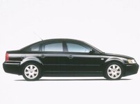 1999 Volkswagen Passat GLX Sedan 4D