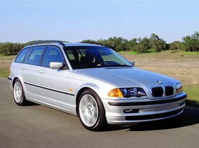 BMW 3 Series 323i Wagon 4D