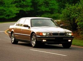 2000 BMW 7 Series