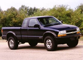 2000 Chevrolet S10 Extended Cab
