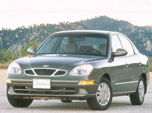 2000 Daewoo Nubira Exterior: 0