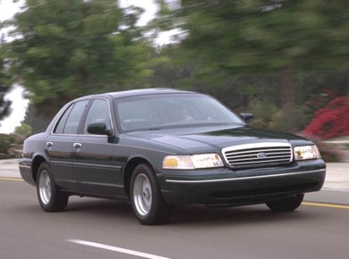 Crown Victoria Sedan 4D image