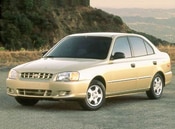 2000 Hyundai Accent Lifestyle: 2