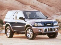 2000 Isuzu Amigo S Sport Utility 2D