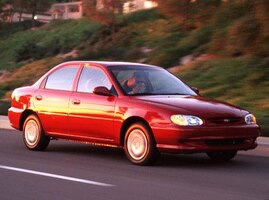 2000 Kia Sephia