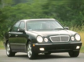 2000 Mercedes-Benz E-Class