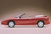 2000 Pontiac Sunfire Lifestyle: 1