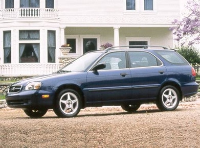 Suzuki Esteem