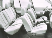 2000 Suzuki Grand Vitara Lifestyle: 2