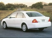 2000 Toyota Avalon Lifestyle: 2