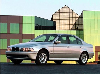 5 Series 530i Sedan 4D image