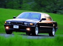 2001 BMW 7 Series 740iL Sedan 4D