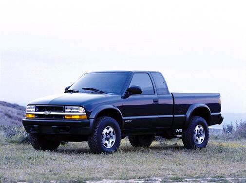 Used 2001 Chevy S10 Extended Cab Pickup Prices | Kelley Blue Book