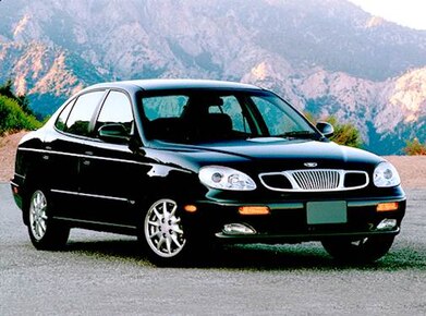 Leganza SE Sedan 4D image