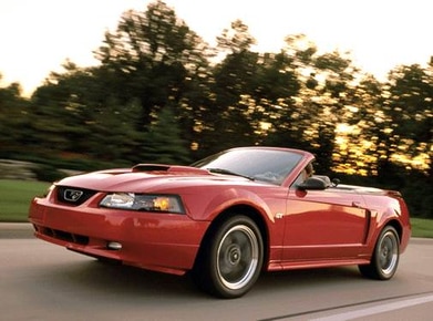Ford Mustang GT Premium Convertible 2D