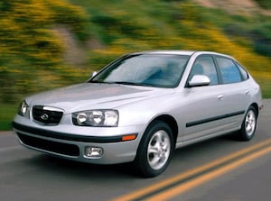 2001 Hyundai Elantra GT Hatchback 4D