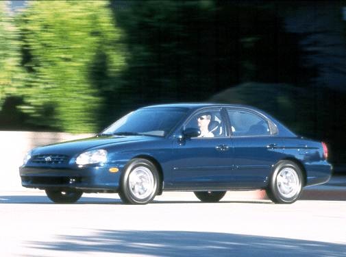 2001 Hyundai Sonata Exterior: 0