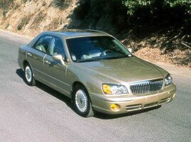 2001 Hyundai XG300